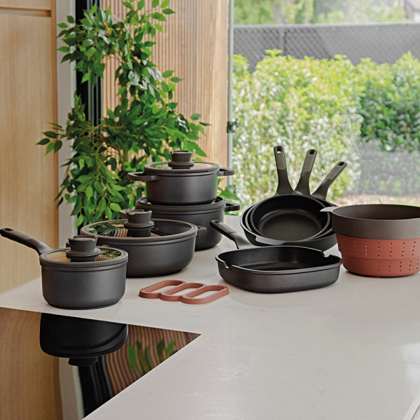 Фото - Ківш Berghoff 3950300 LEO STONE 18 см  2 л