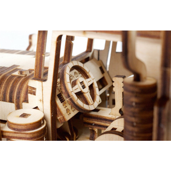 Фото - 3D пазлы Ugears Тягач VM-03 (70056)