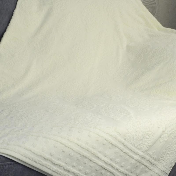 Фото - Покрывало двуспальное GM Textile махровое жаккардовое ванильное 200х220