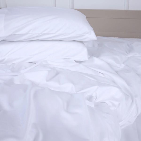 Фото - Комплект постільної білизни дитячий MirSon №18-0000 White Mikrosatin Premium Однотонний 110х140 см (2200007233656)