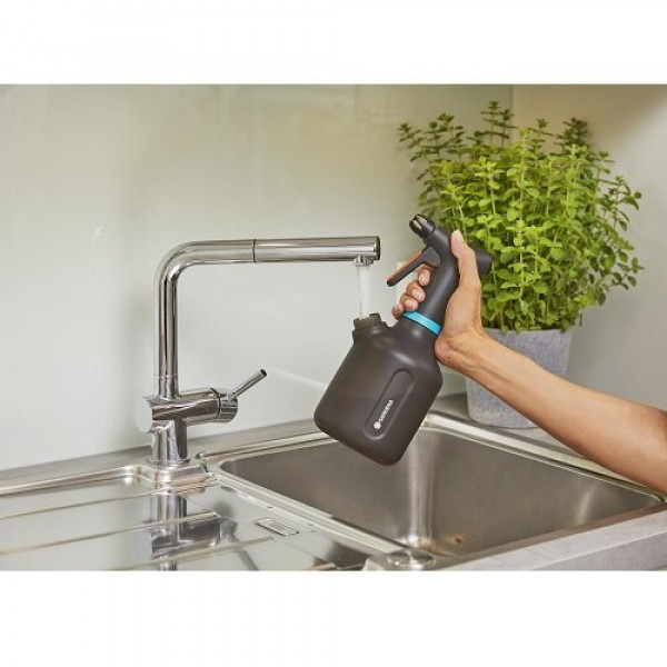 Фото - Обприскувач ручний Gardena з латунним соплом 1 л (11112-20.000.00)