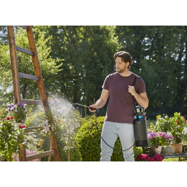 Фото - Опрыскиватель ручной Gardena Comfort помповый 5 л (11130-20.000.00)