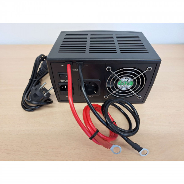 Фото - Уцінка - Інвертор гібридний сонячний PowerWalker Inverter 650 SW (10120220)