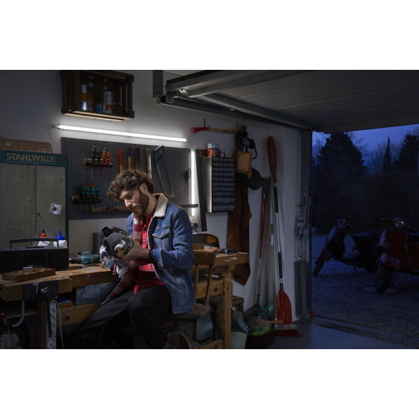 Фото - Світлодіодний світильник Osram SWITCH BATTEN 8Вт 900Лм 4000К 600 мм White (4099854532658)