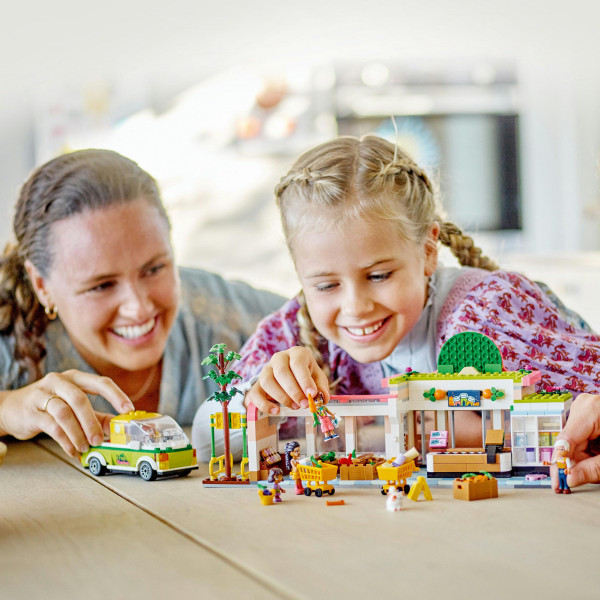 Фото - Конструктор LEGO Friends Крамниця органічних продуктів (41729)
