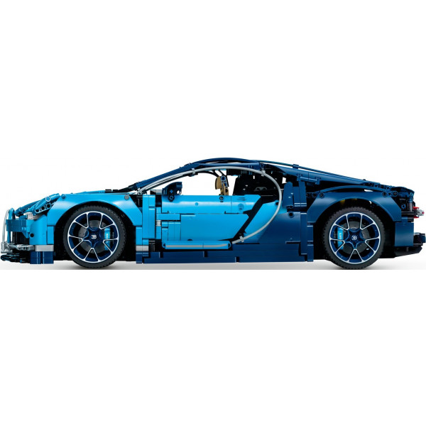 Фото - Конструктор LEGO Technic Автомобиль Bugatti Chiron (42083)