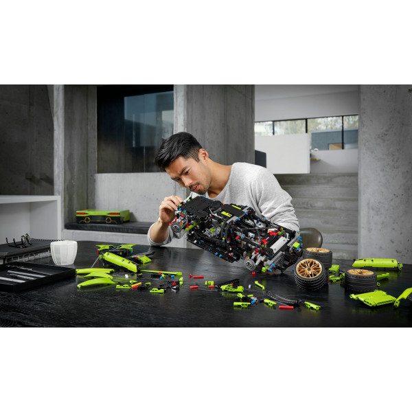 Фото - Конструктор LEGO Technic Lamborghini Sián FKP 37 (42115)
