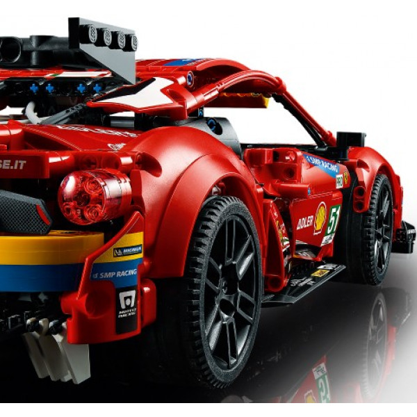 Фото - Конструктор LEGO Technic Ferrari 488 GTE AF Corse №51 (42125)