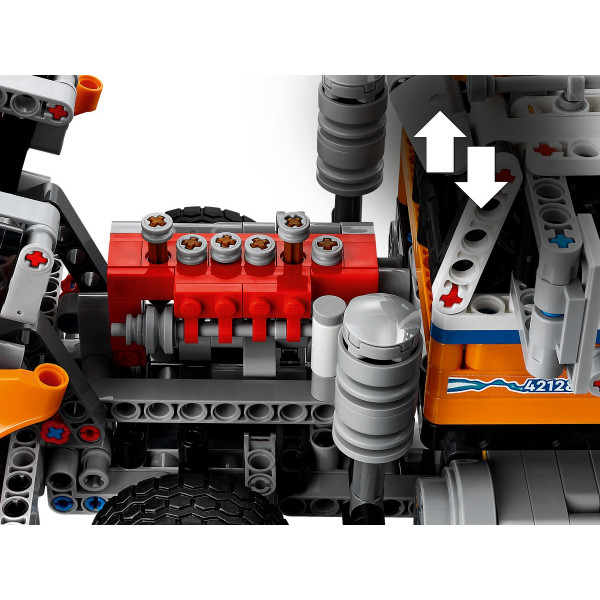 Фото - Конструктор LEGO Technic Вантажний евакуатор (42128)