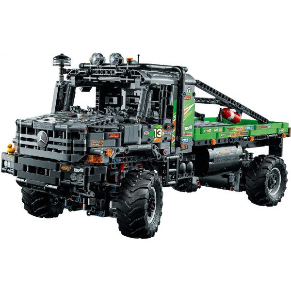 Фото - Конструктор LEGO Technic Повнопривідний вантажівка-позашляховик Mercedes-Benz Zetros (42129)