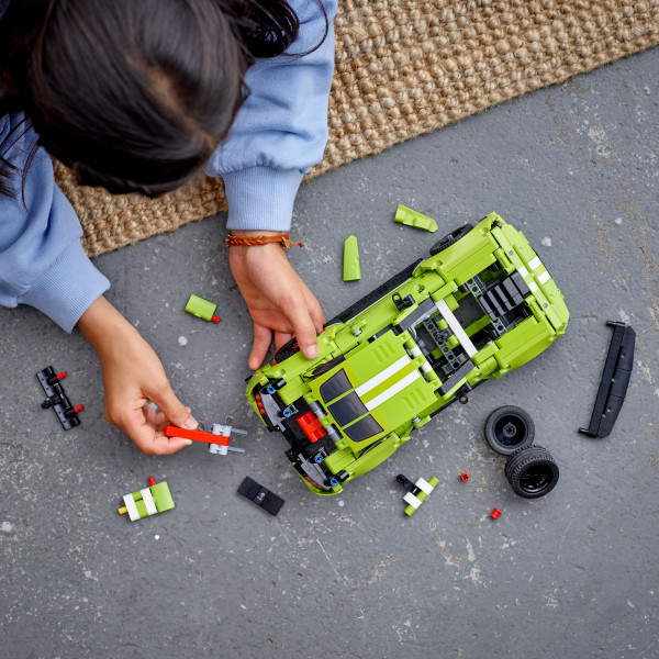 Фото - Конструктор LEGO Technic Ford Mustang Shelby® GT500® (42138)