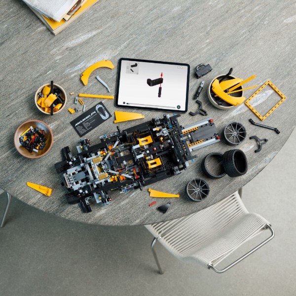 Фото - Конструктор LEGO Technic McLaren P1™ (42172)