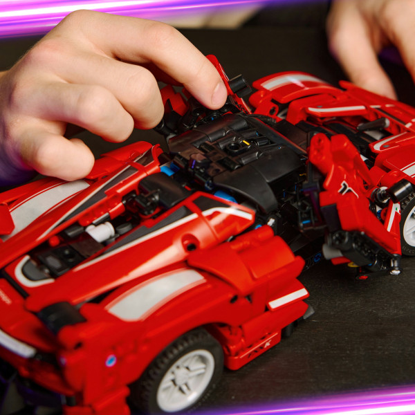 Фото - Конструктор LEGO  Technic Ferrari FXX K (42212)