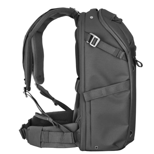 Фото - Рюкзак для фотокамеры со смен.объективом Vanguard VEO Metro B30L Black (VEO Metro B30L BK)