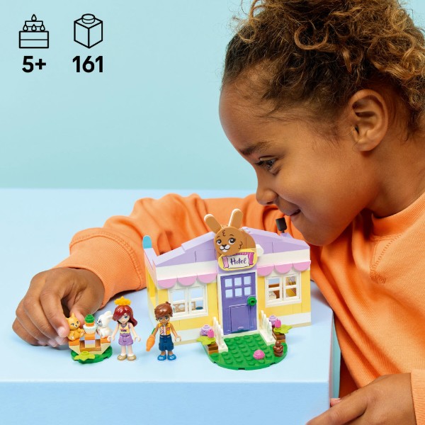 Фото - Конструктор LEGO Friends Гостиница Bunny в Хартлейк-Сити (42679)