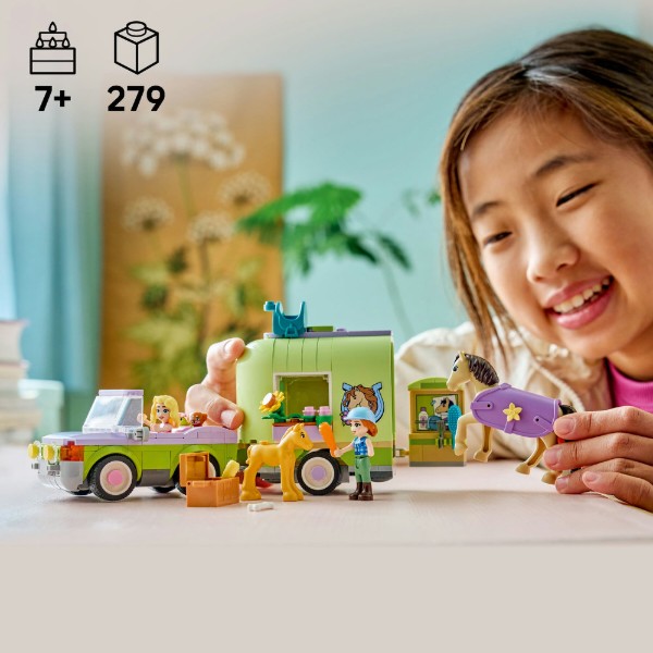 Фото - Конструктор LEGO  Friends Причіп для коня й лошати (42695)
