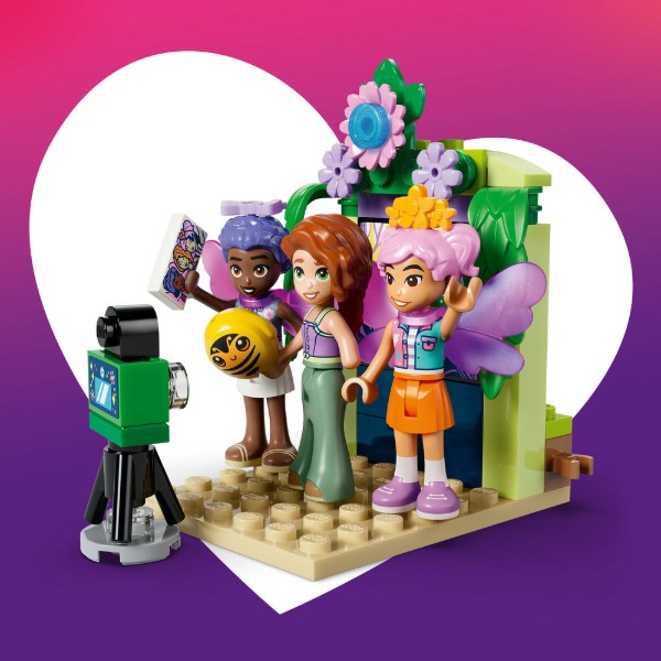 Фото - Конструктор LEGO  Friends Карусель із квітами й чашками та казкова фотобудка (42702)