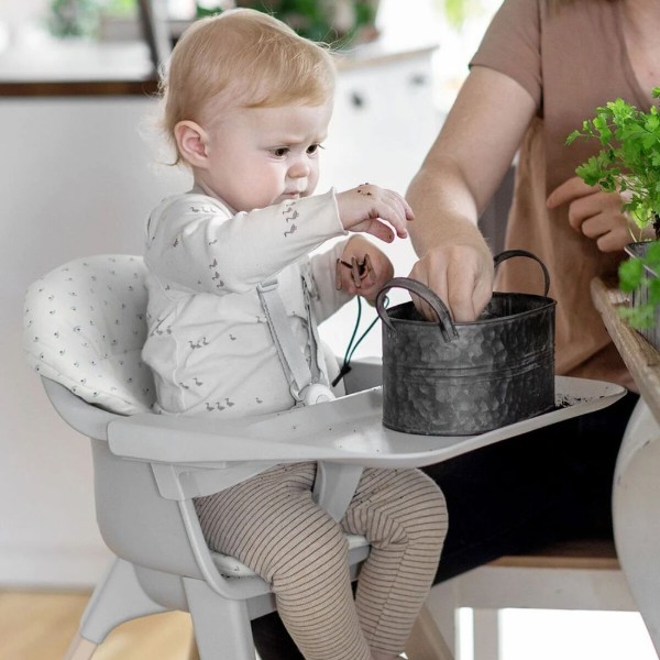 Фото - Вставка для стільчика для годування Stokke для Clikk, кол. білий з чорницею (Blueberry Boat) (552204)