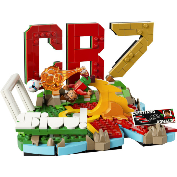 Фото - Конструктор LEGO Editions Football Криштиану Роналду — лучшие моменты футбольных матчей (43012)