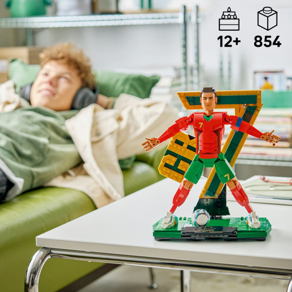 Фото - Конструктор LEGO Editions Football Криштиану Роналду — легенда футбола (43016)