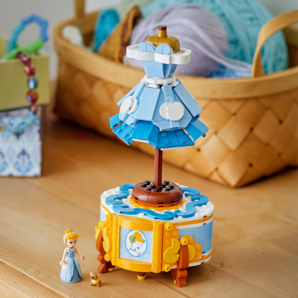 Фото - Конструктор LEGO │ Disney Princess Сукня Попелюшки (43266)