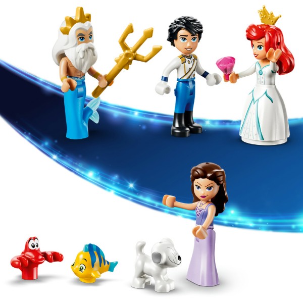 Фото - Конструктор LEGO  Disney Princess Королівський весільний човен Аріель (43299)