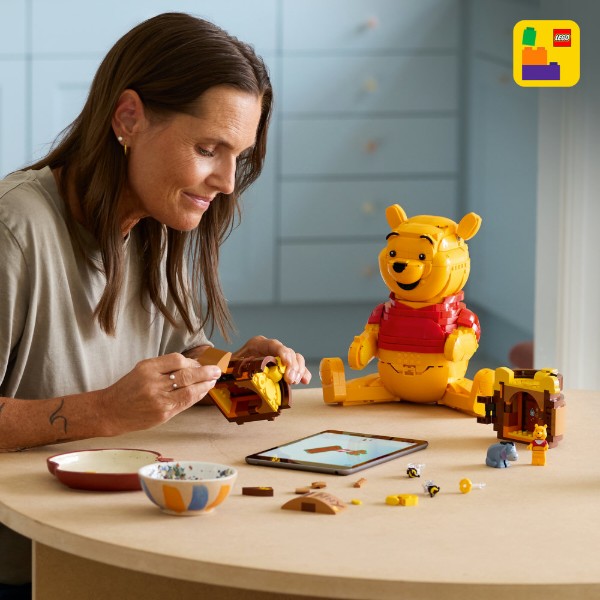 Фото - Конструктор LEGO Disney Classic Винни-Пух (43300)