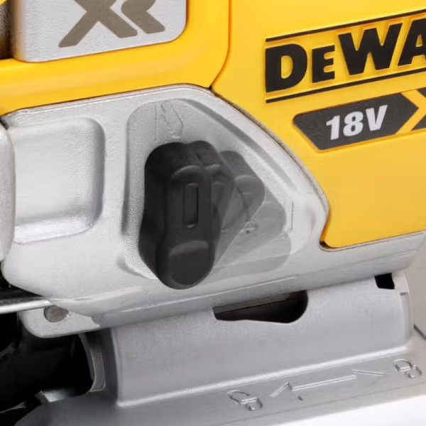 Фото - Електролобзик DeWALT 18 В XR Li-lon (DCS334NT)