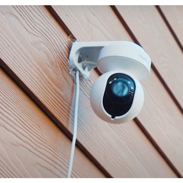 Фото - IP-камера Reolink E1 Outdoor