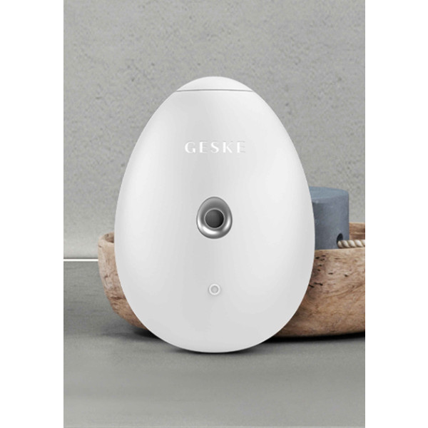 Фото - Електронний освіжувач для шкіри обличчя GESKE Facial Hydration Refresher 4 в 1 білий (GK000057WH01)
