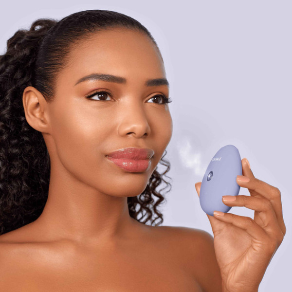 Фото - Электронный освежитель для кожи лица GESKE Facial Hydration Refresher 4 в 1 фиолетовый (GK000057PL01)