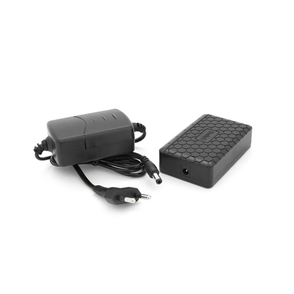 Фото - Коммутатор локальної мережі (Switch) ONV ONV-H3005ES