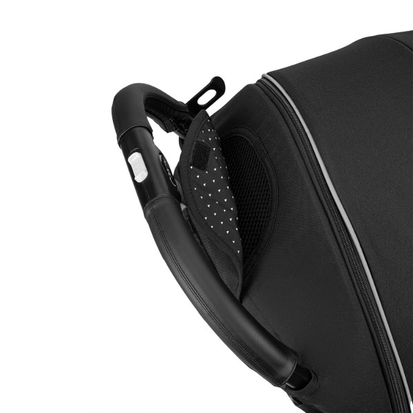 Фото - Коляска прогулочная MoMi ESTELLE LIGHT Black-Silver