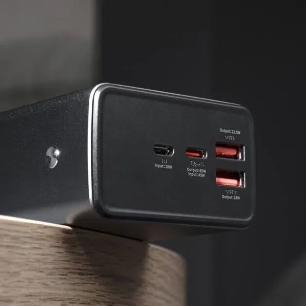 Фото - Батарея мобильная Proove Metalskin 65W 30000mAh gray (2001001739775)
