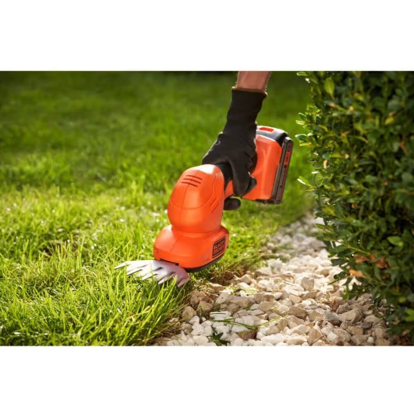 Фото - Кусторез-ножницы аккумуляторные Black&Decker BCSS18D1