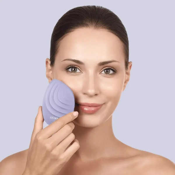 Фото - Щетка для чистки лица GESKE Sonic Facial Brush 5 в 1 (GK000010PL01)