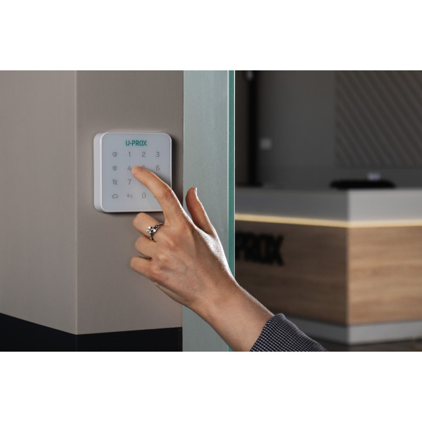 Фото - Пульт для управління приладами U-PROX Keypad G1 White