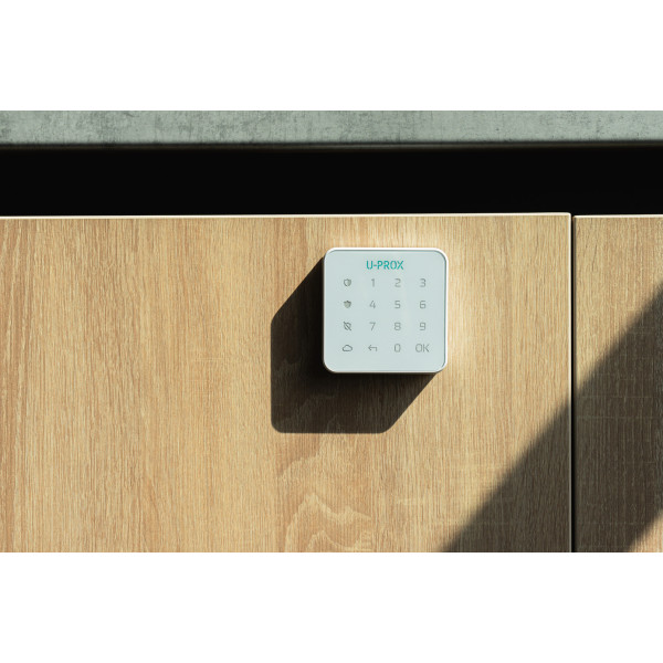 Фото - Пульт для управління приладами U-PROX Keypad G1 White