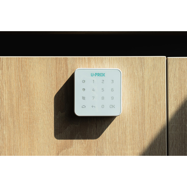 Фото - Пульт для управління приладами U-PROX Keypad G1 White
