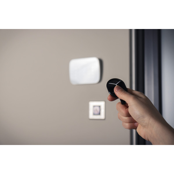 Фото - Бездротова станція керування приладами U-PROX Keyfob B4 Black
