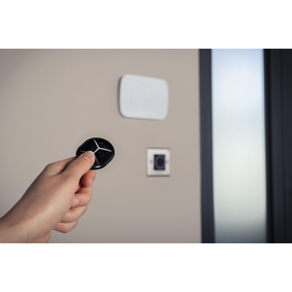 Фото - Бездротова станція керування приладами U-PROX Keyfob B4 Black