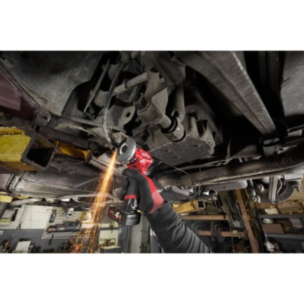 Фото - Болгарка Milwaukee M12 FCOT (4933464618)
