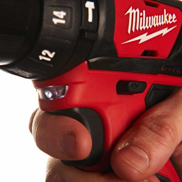 Фото - Дриль-шуруповерт Milwaukee M12 BPD-202C ЗП C12C (4933499465)
