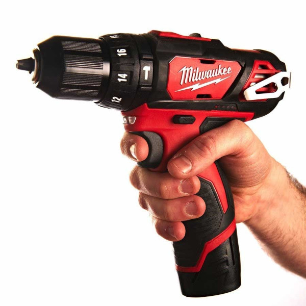 Фото - Дриль-шуруповерт Milwaukee M12 BPD-202C ЗП C12C (4933499465)