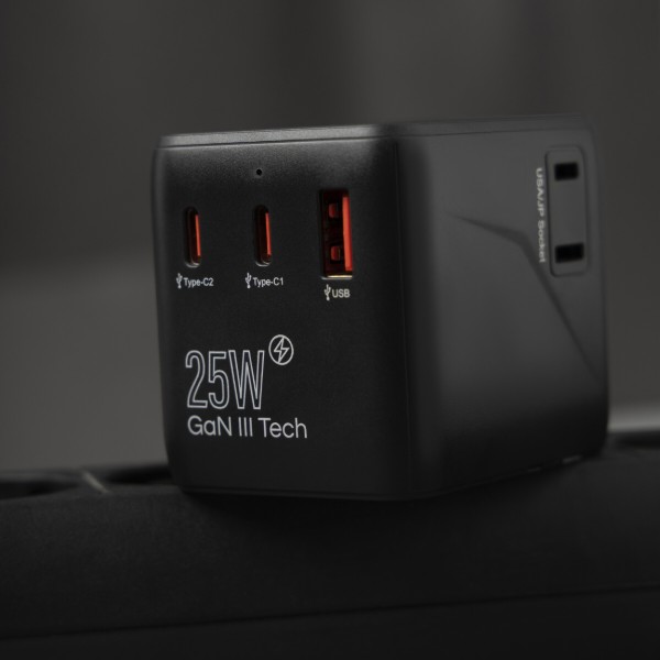 Фото - Сетевое зарядное устройство Proove Trip 25W black (TATL25310001)