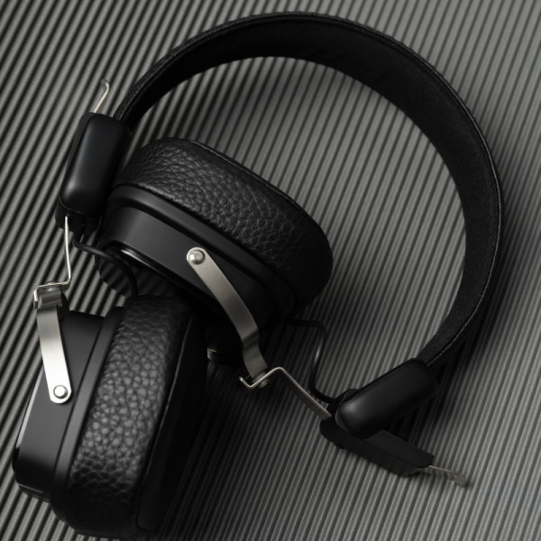 Фото - Навушники накладні бездротові Proove 70's Classic II (HPCL20010001)