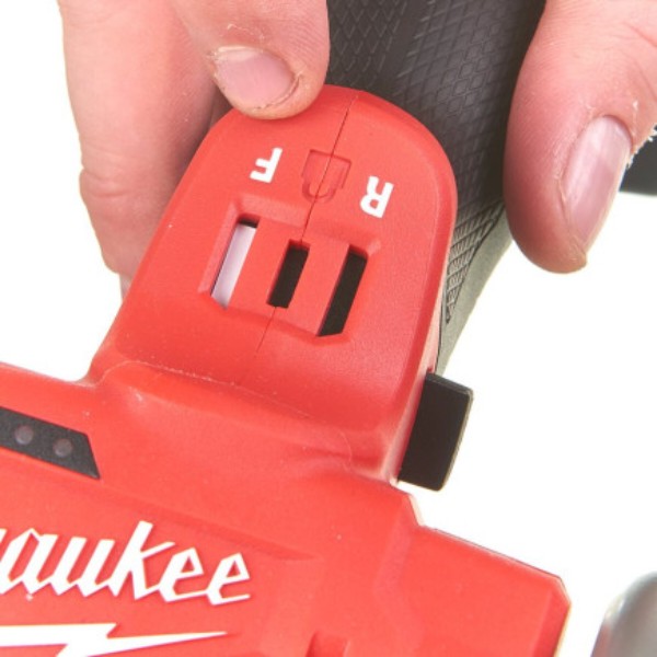 Фото - Болгарка Milwaukee M12 FCOT (4933464618)