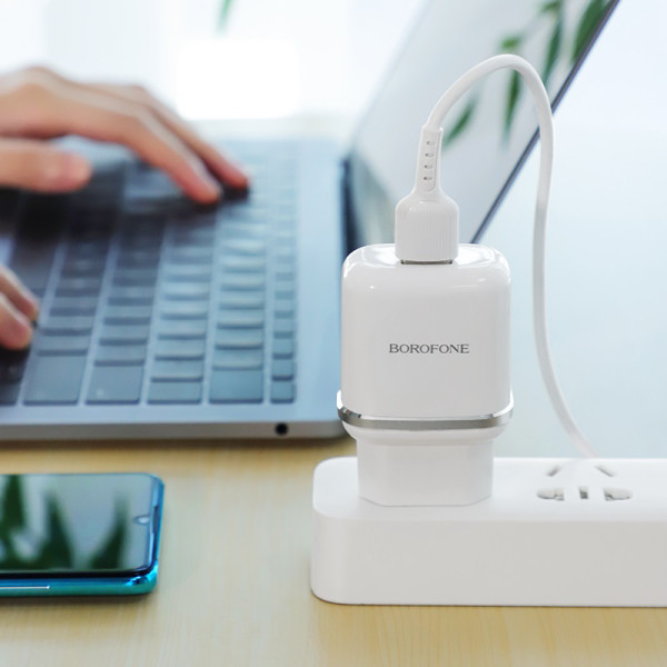 Фото - Мережевий зарядний пристрій BOROFONE BA36A QC3.0 18W Type-C White (6931474716019)