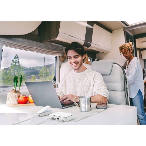 Фото - Маршрутизатор интернет WiFi6 D-Link DBR-330