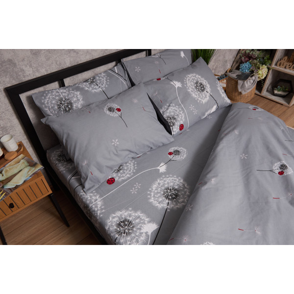 Фото - Комплект постільної білизни Moon&Star Бязь Gold Люкс Ladybug175х210 нав. 4х50х70  (MS-820005433)